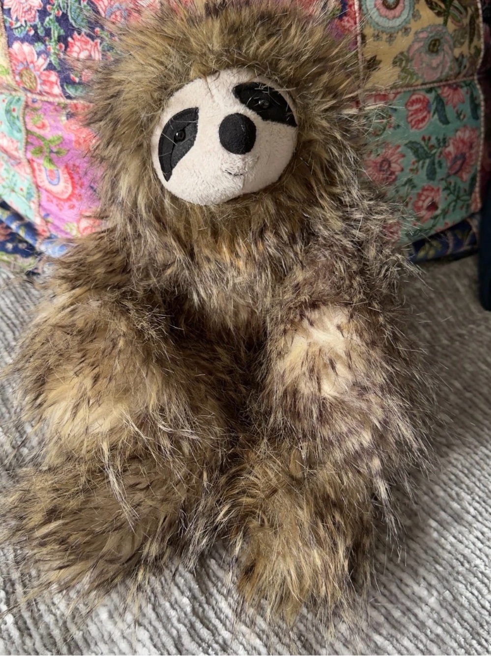 Cyril Sloth Jellycat - Retired - Picture 1 of 6